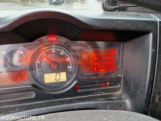 2018-renault-d-wide-1409652-45149969