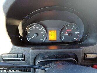 2018-mercedes-benz-sprinter-1409653-45149975