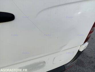 2018-mercedes-benz-sprinter-1409653-45149985