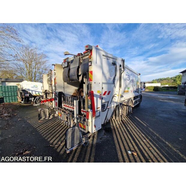 2018 Renault D WIDE-45150095