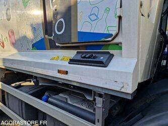 2018-renault-d-wide-1409659-45150110