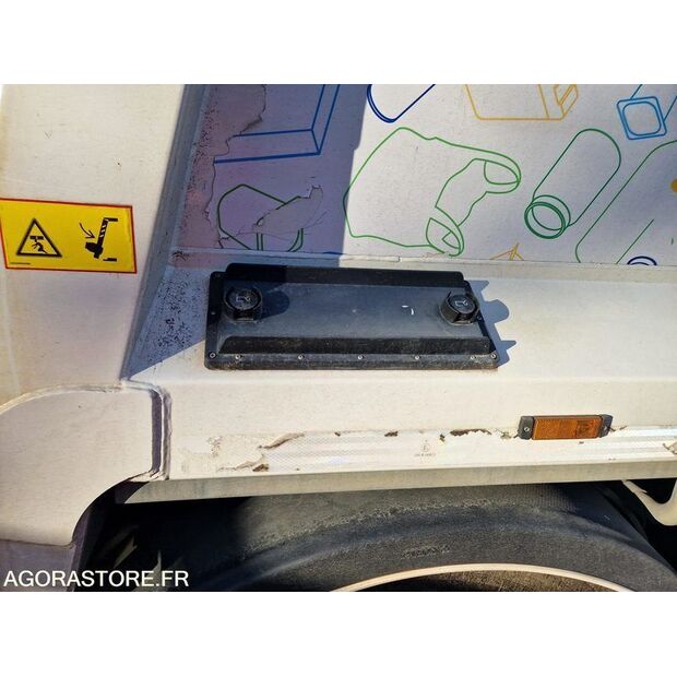 2018 Renault D WIDE-45150118