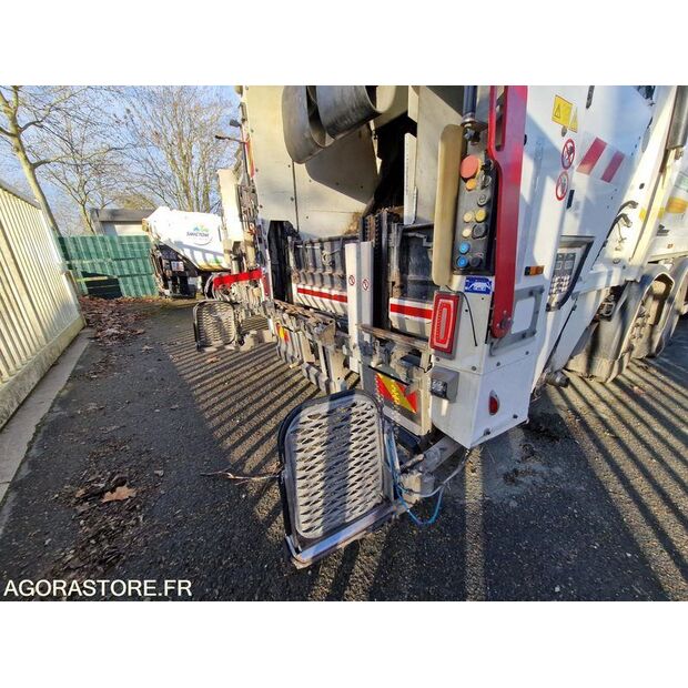 2018 Renault D WIDE-45150123