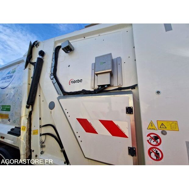 2018 Renault D WIDE-45150141