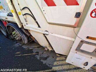 2018-renault-d-wide-1409659-45150142