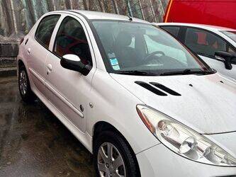 صورة ل سيارات 2012 بيجو 206 للبيع في السعودية