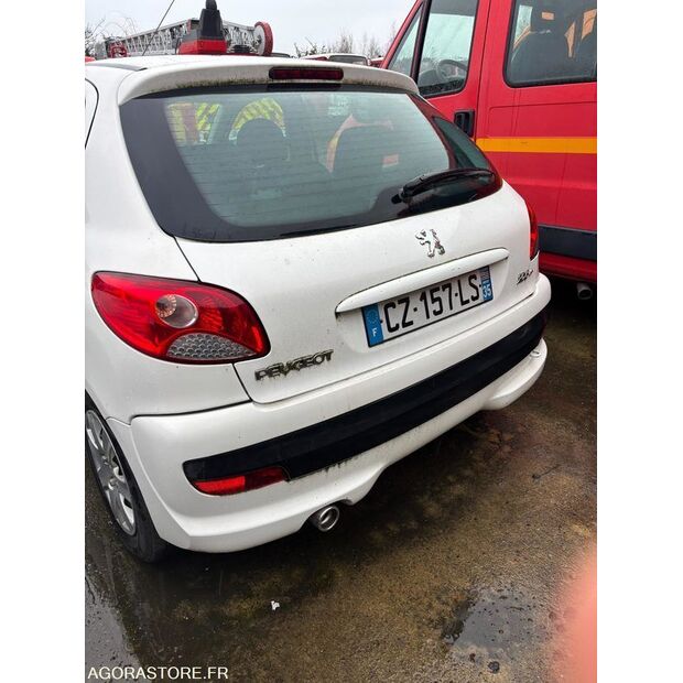 2012 Peugeot 206-45150203