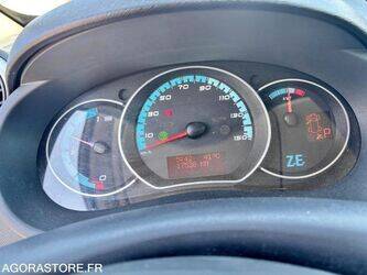 2014-renault-kangoo-1409667-45150293