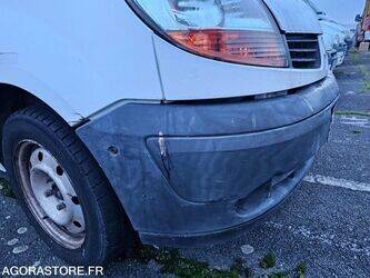 2004-renault-kangoo-1409668-45150311