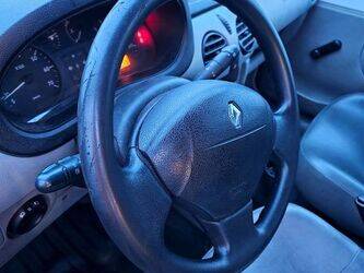 2004-renault-kangoo-1409668-45150323