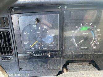 صورة ل رافعات هوائية 2001 رينو PREMIUM