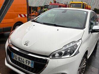 صورة ل سيارات 2019 بيجو 208