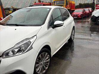 2019-peugeot-208-1409672-45150342