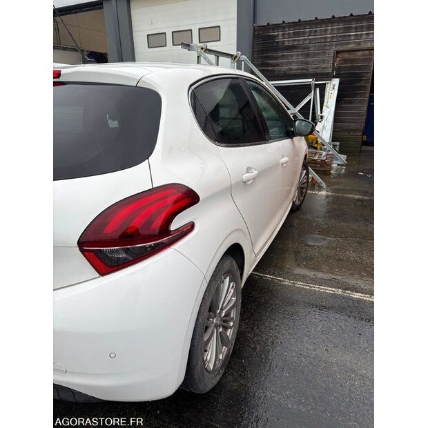 2019 Peugeot 208-45150343