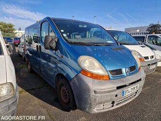 2005-renault-trafic-1409673-45150349