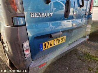 2005-renault-trafic-1409673-45150379