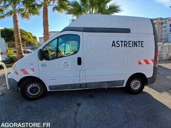 صورة ل عربات 2008 رينو Trafic