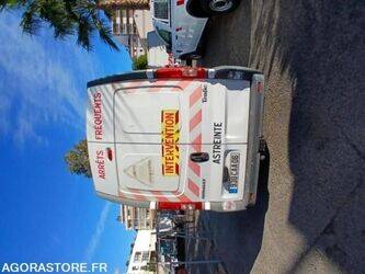 2008-renault-trafic-1409674-45150402