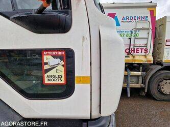 2018-renault-d-wide-1409676-45150425