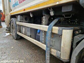 2018-renault-d-wide-1409676-45150433