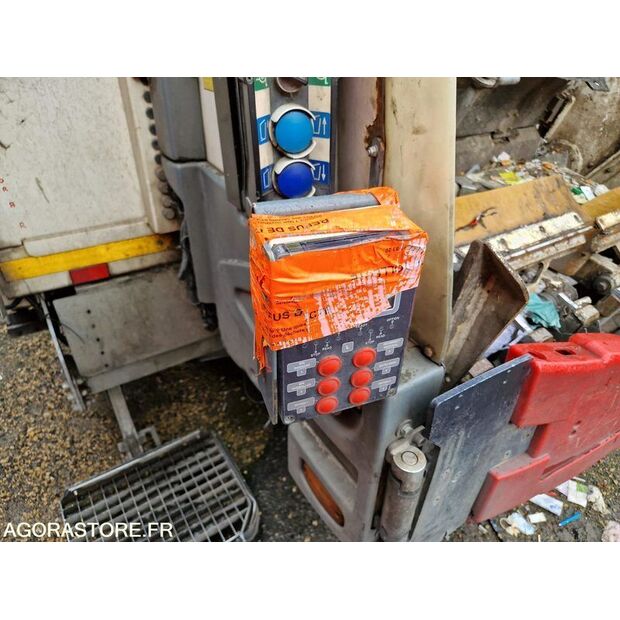 2018 Renault D WIDE-45150452