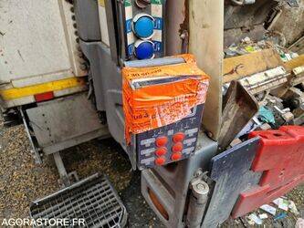 2018-renault-d-wide-1409676-45150452