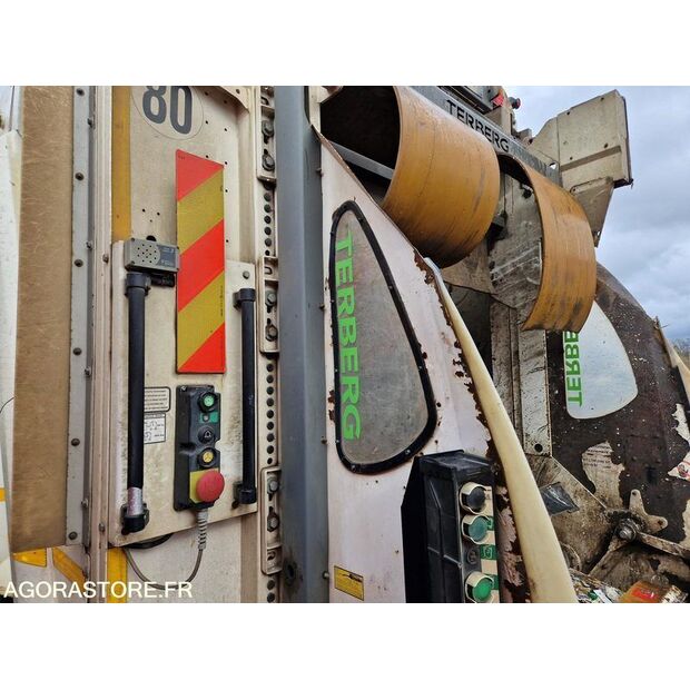 2018 Renault D WIDE-45150456