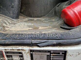 2018-renault-d-wide-1409676-45150479