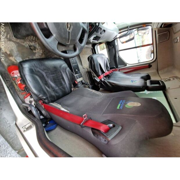 2018 Renault D WIDE-45150481