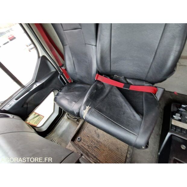 2018 Renault D WIDE-45150485