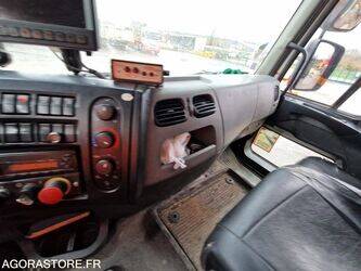 2018-renault-d-wide-1409676-45150486