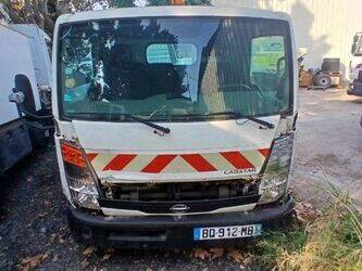 2011-nissan-cabstar-1409683-45150549