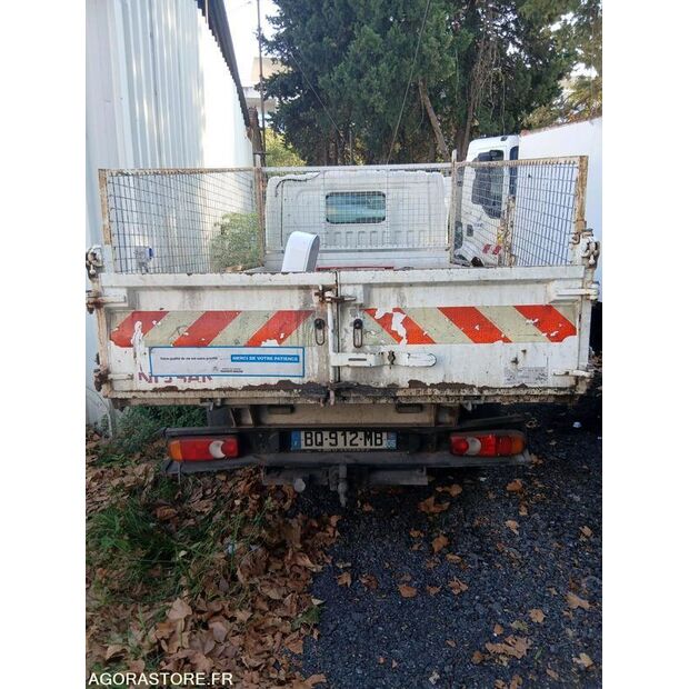 2011 NISSAN Cabstar-45150551