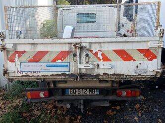 2011-nissan-cabstar-1409683-45150551