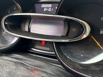 2013-renault-clio-1409684-45150555