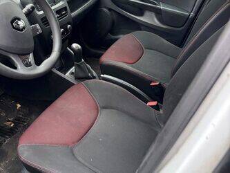 2013-renault-clio-1409684-45150556