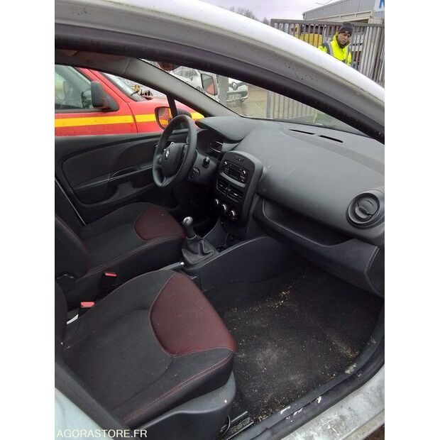2013 Renault Clio-45150598