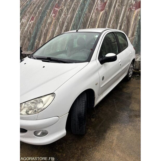 2008 Peugeot 206-45150710