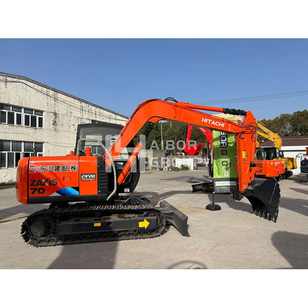 2022 Hitachi ZX70-45150832