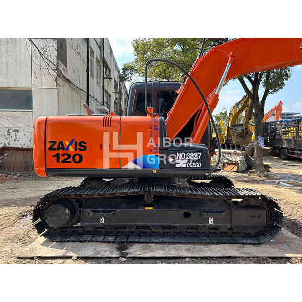 2024 هيتاشى ZX120-45150889