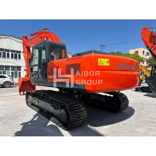 2024 Hitachi ZX240-3G-45150902