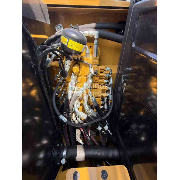 2025 Caterpillar 305.5-45150949