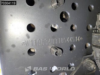 2021-mercedes-benz-actros-1845-1386683-45151368