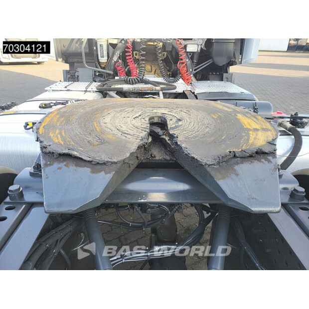 2022 مرسيدس بنز ACTROS 1845-45151523