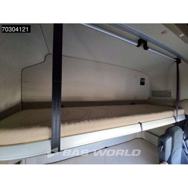 2022 مرسيدس بنز ACTROS 1845-45151536