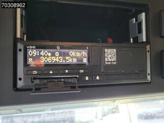 2019-mercedes-benz-actros-1836-45151865