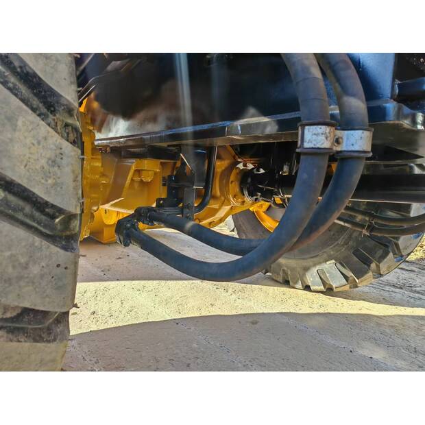 2024 SDLG LG955F-45152630