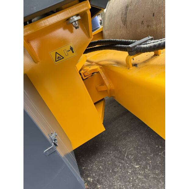 2024 XCMG XS223J-45153047