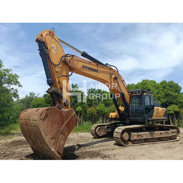 2025 هيونداي ROBEX 520 L-9VS-45153255