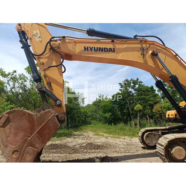 2025 هيونداي ROBEX 520 L-9VS-45153267